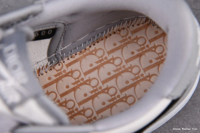 OG CN8607-002 X DR (DR JORDAN 1 LOW box) shoe 0808